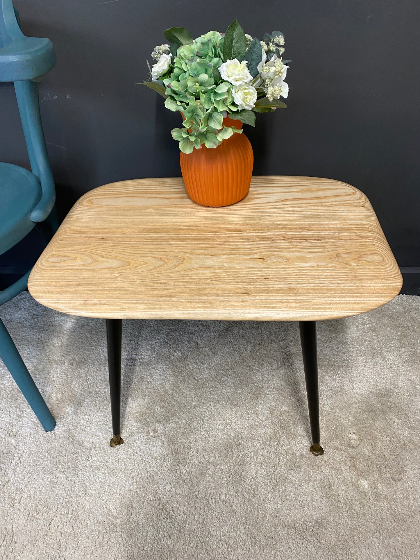 Ash table with vintage dansette legs