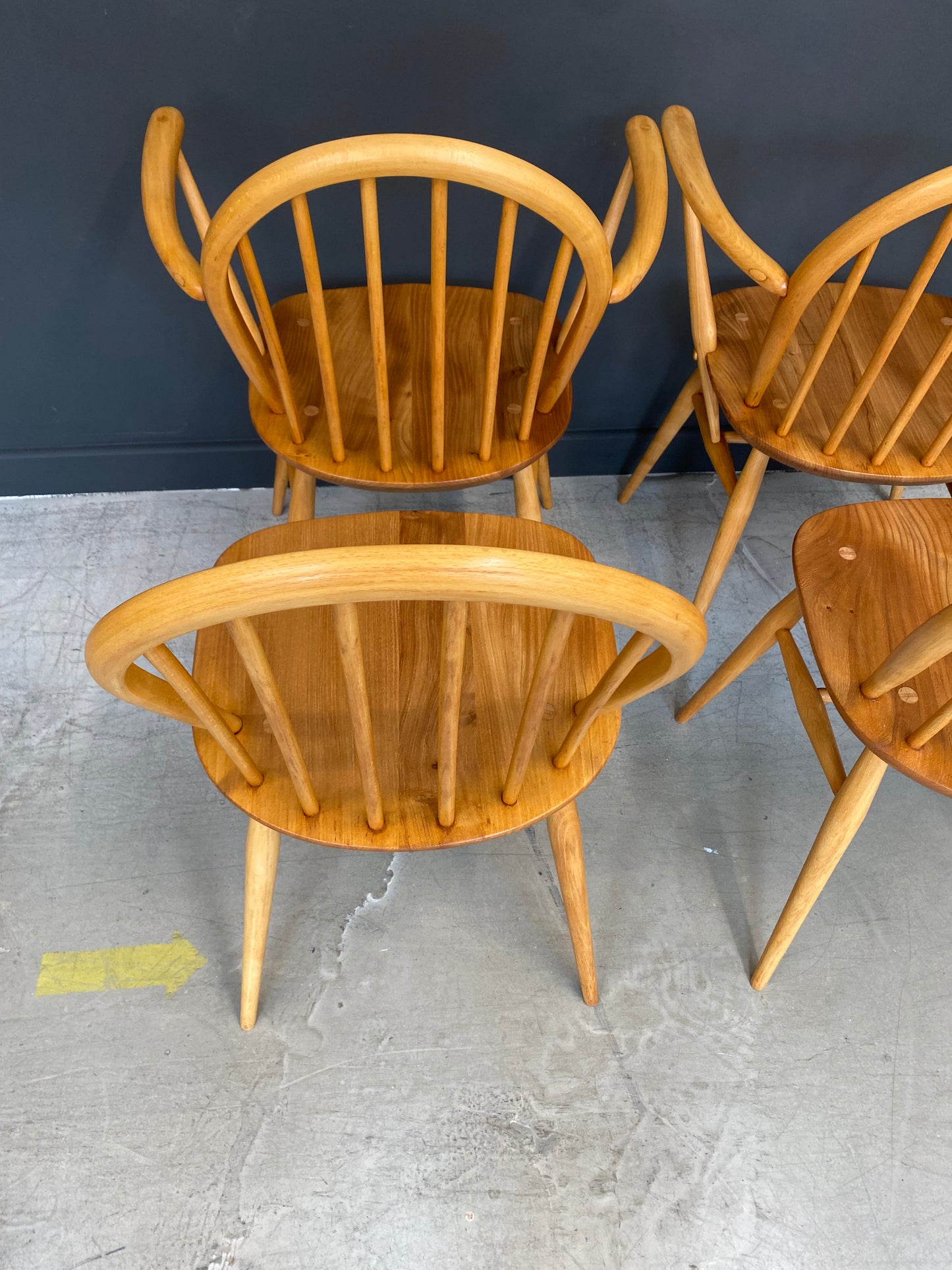 Vintage refurbished Ercol set Windsor Chairs inc 2 carvers