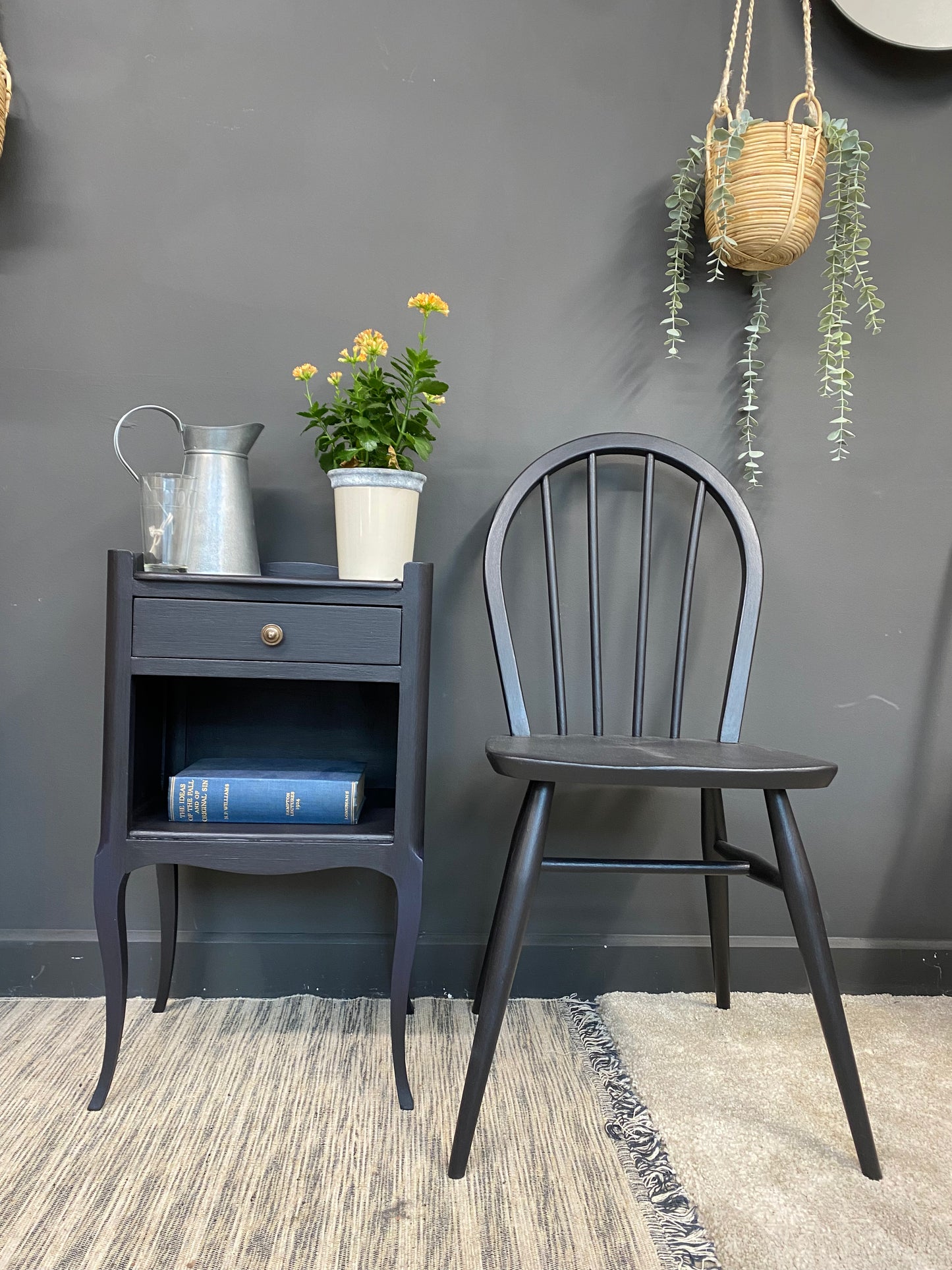 French lamp/bedside cabinet