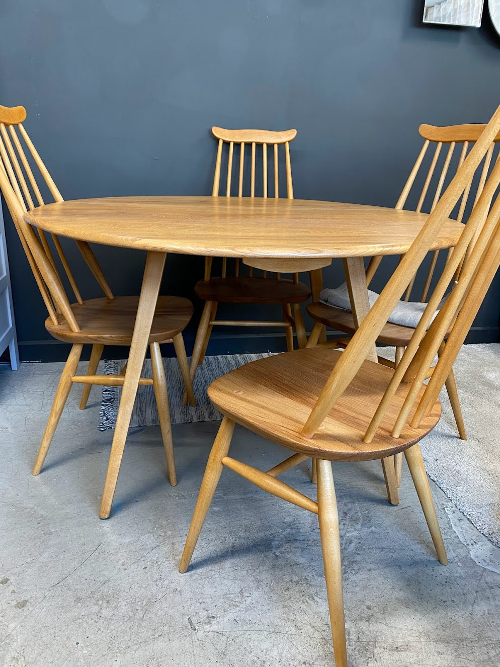 Mid Century Ercol drop leaf table model 383
