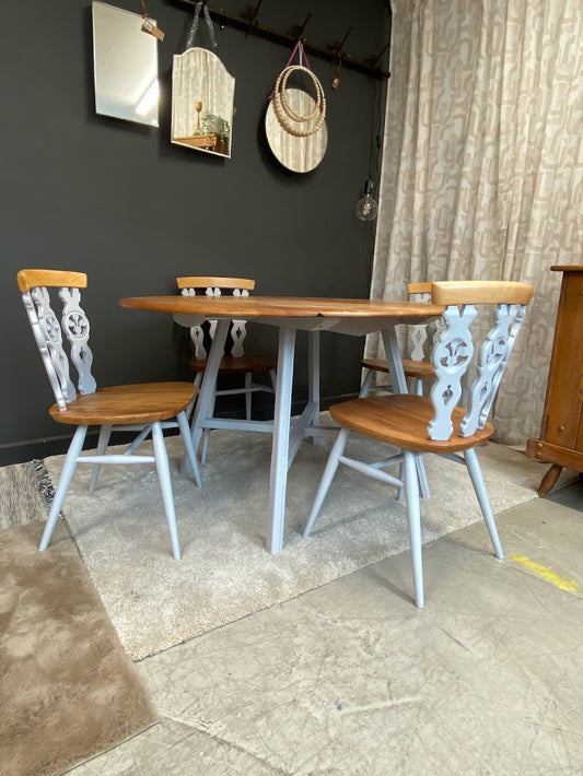Vintage Ercol Dining Table and 4 Fleur de Lys Chairs