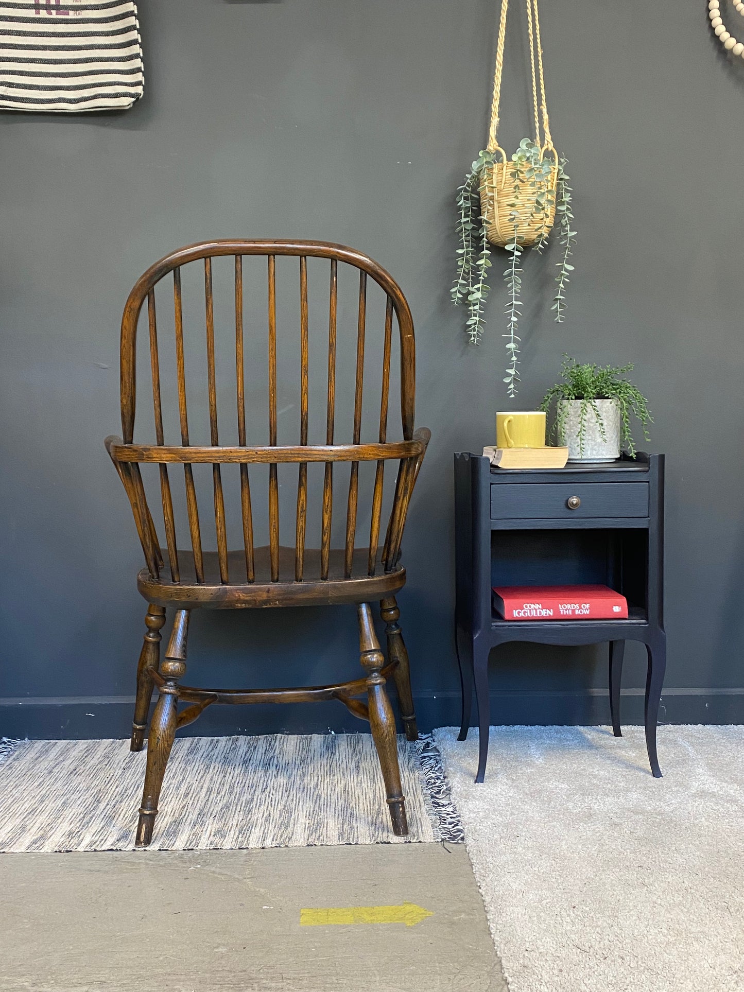 Windsor chair