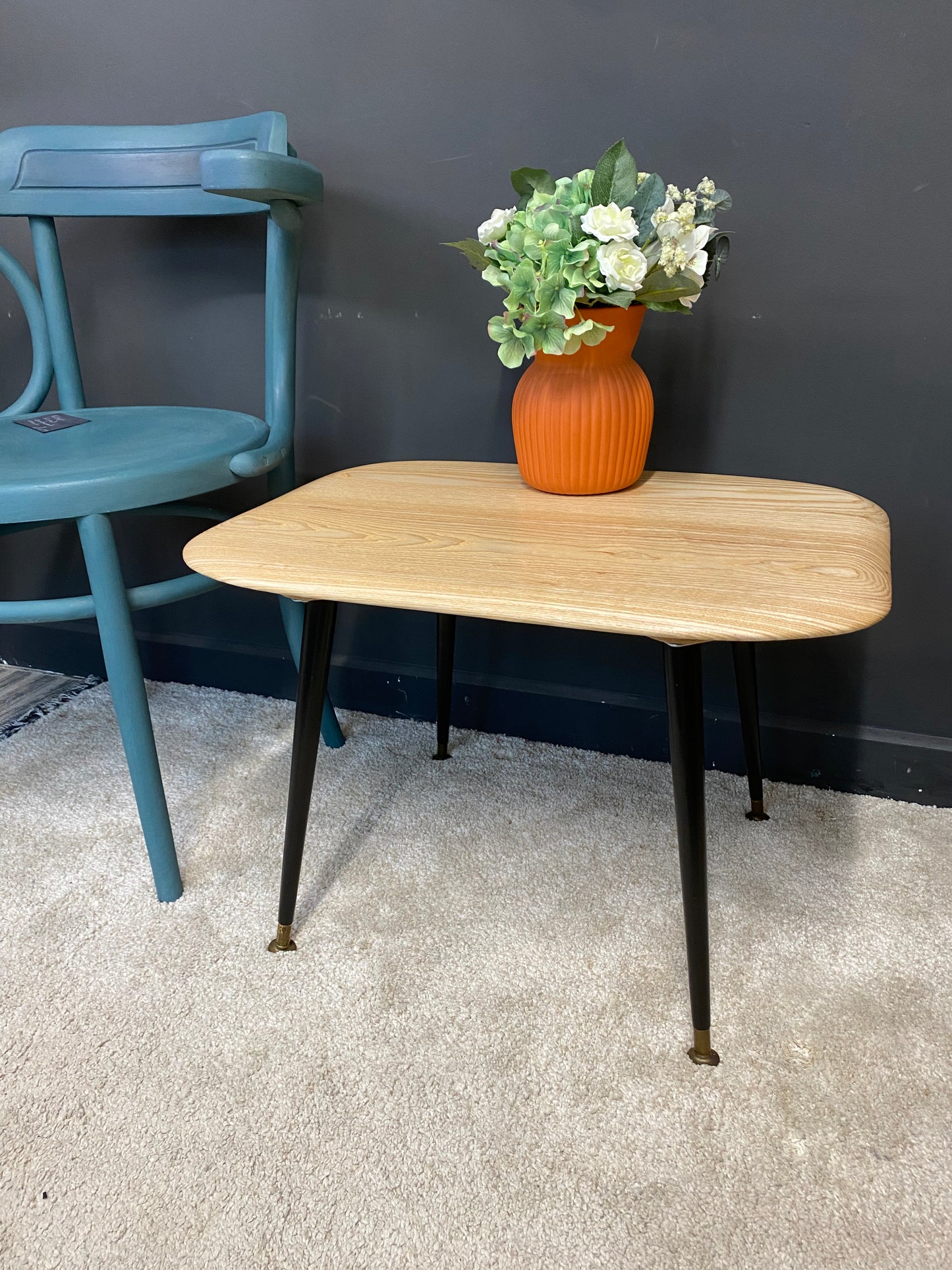 Ash table with vintage dansette legs