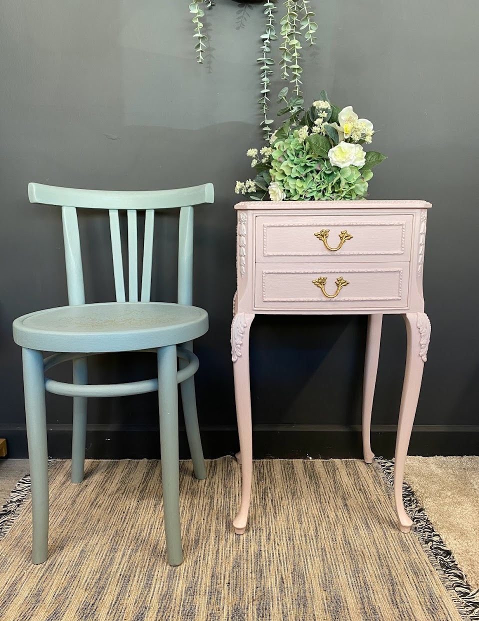 Vintage French nightstand/lamp table