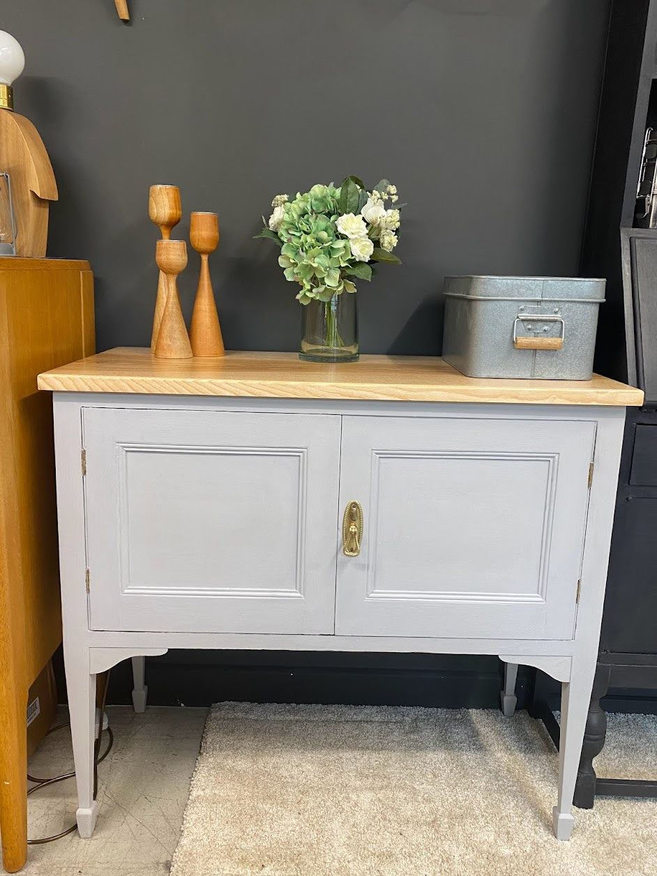 Vintage Washstand Remodel